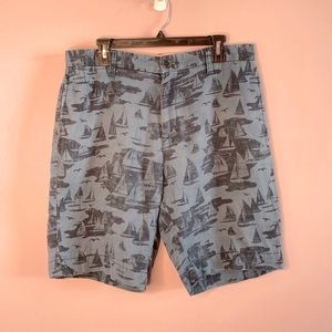 Tommy Hilfiger Two Tone Blue Linen Sailboat Print Flat Front Shorts W36